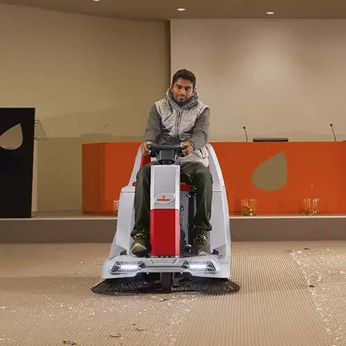 Comac CS60 seprőgép