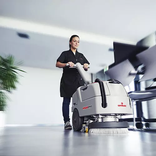 Comac EVO padlósúroló